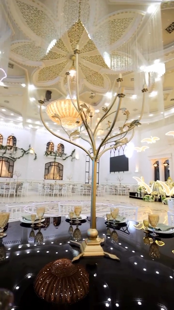 Karvan böyük zal - şəkil 6