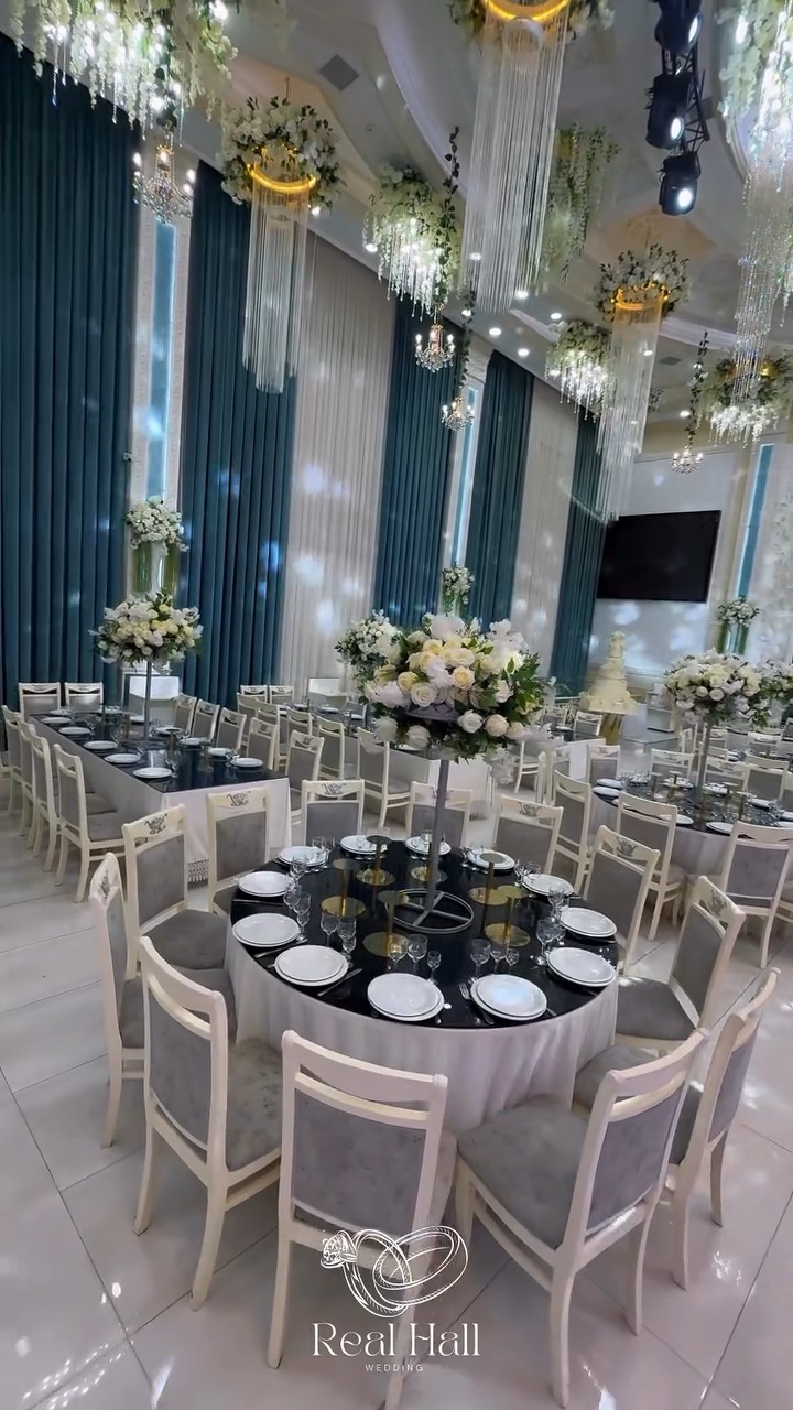 real şadlıq sarayı, real şadlıq sarayı zal, real - şəkil 2